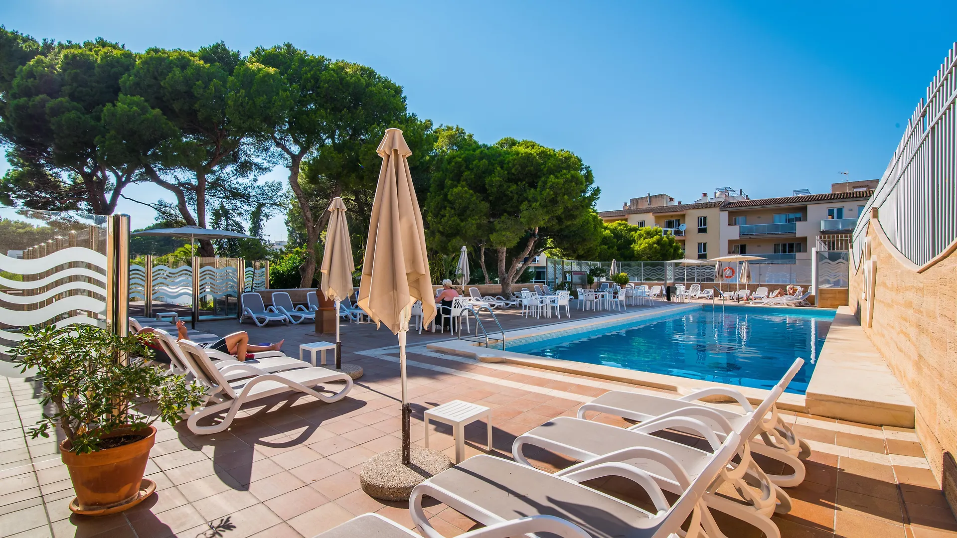 Hotel Baviera Cala Ratjada  4*, Cala Ratjada (Mallorca)