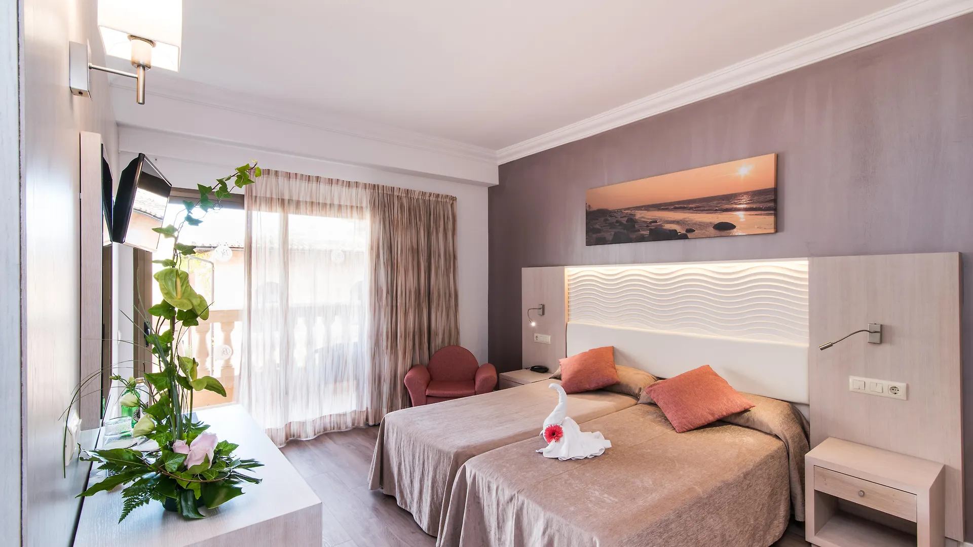 Hotel Baviera Cala Ratjada  Spanje