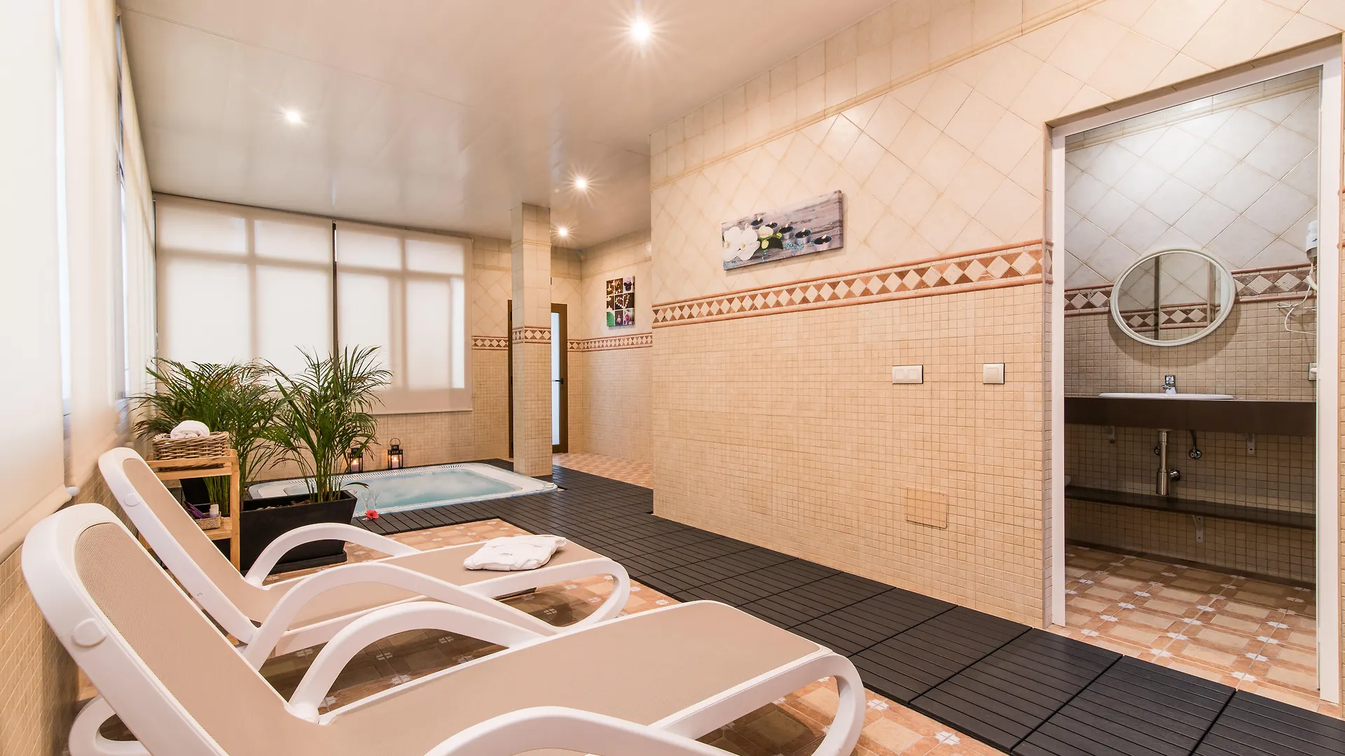 Hotel Baviera Cala Ratjada  Spanje