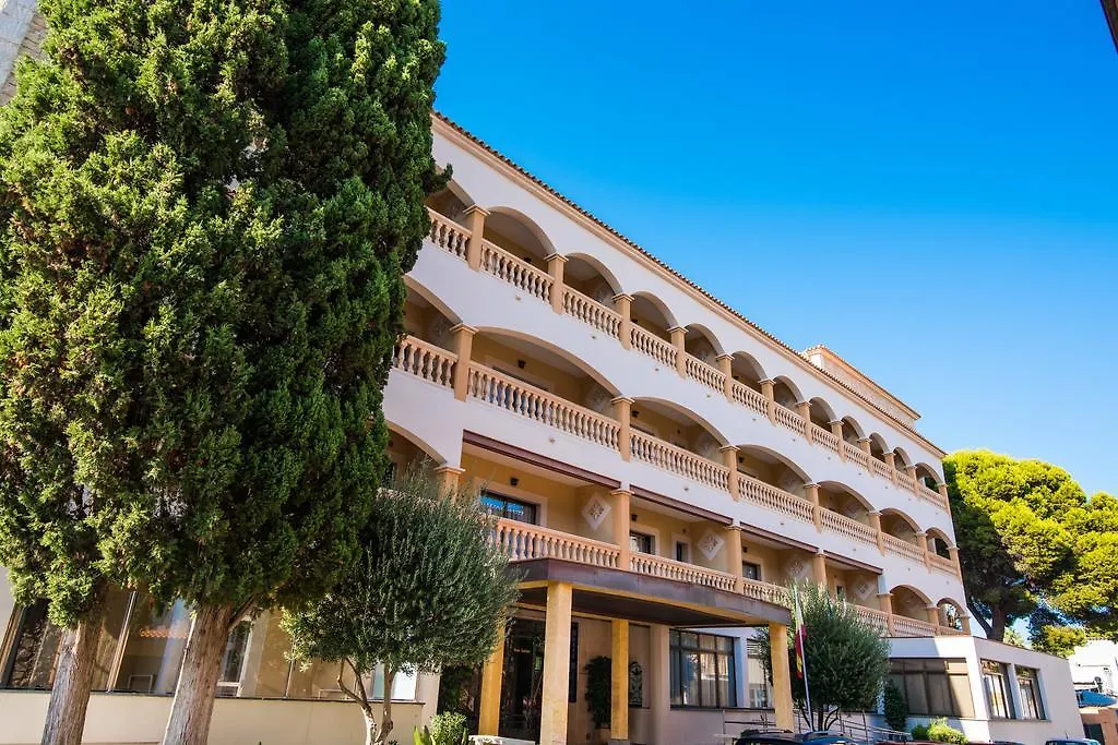 Hotel Baviera Cala Ratjada  Spanje